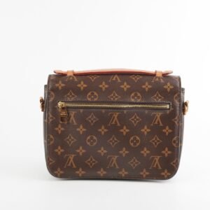 Louis Vuitton Pochette Metis | AlmaBagz