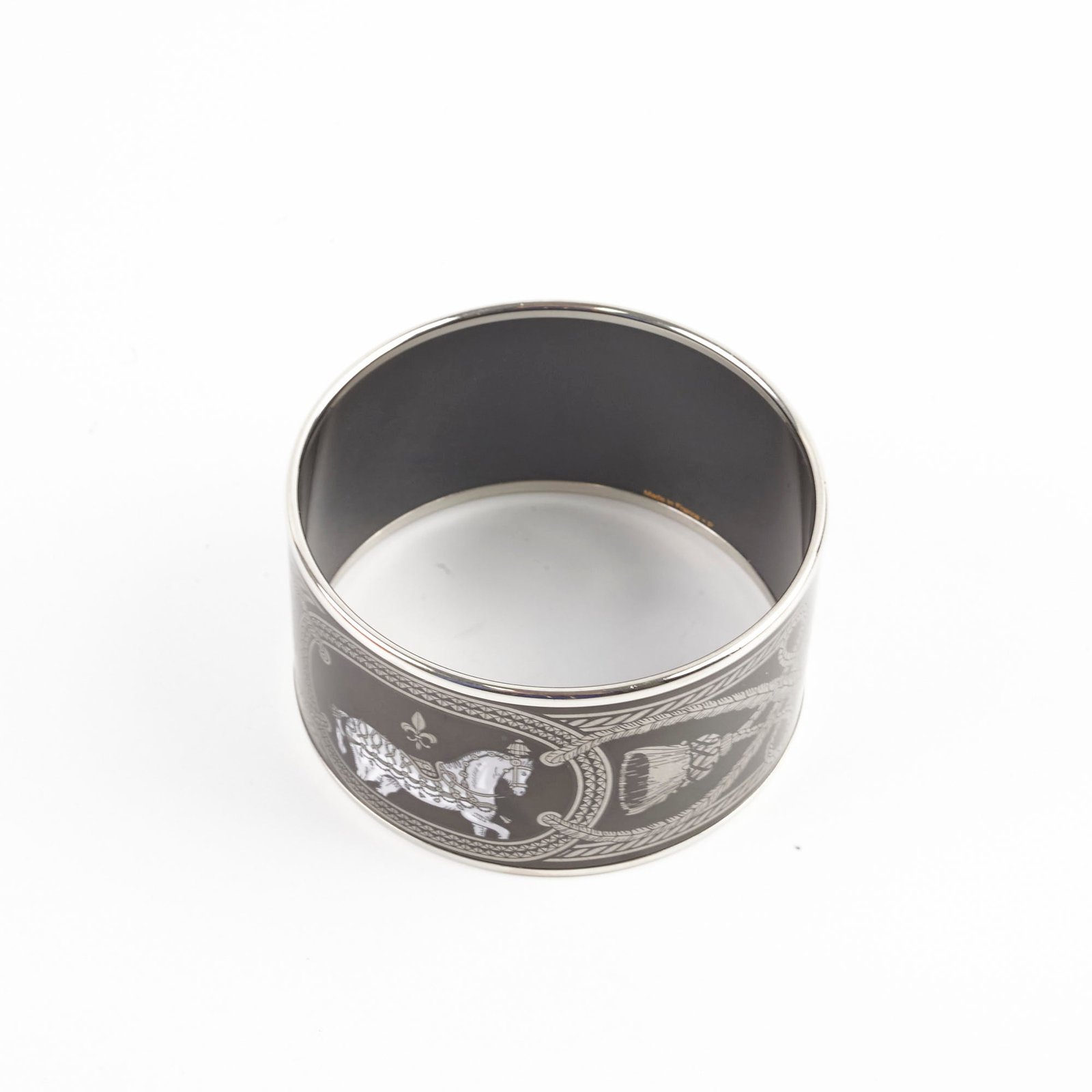 Hermes Enamel Printed Grant Apparat Extra Wide Bracelet Black | AlmaBagz