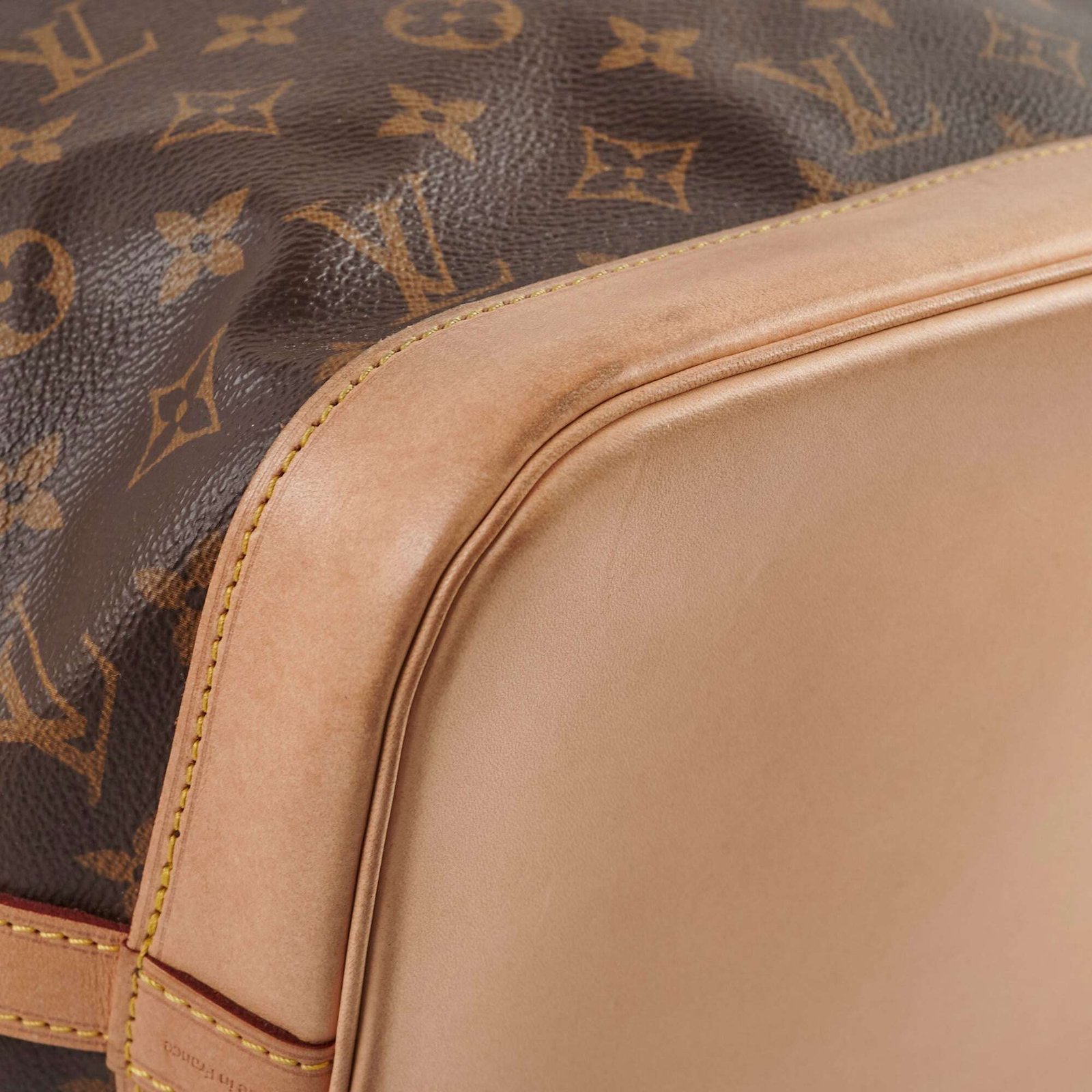 Louis Vuitton Petite Neo Noe Monogram | AlmaBagz - Image 14