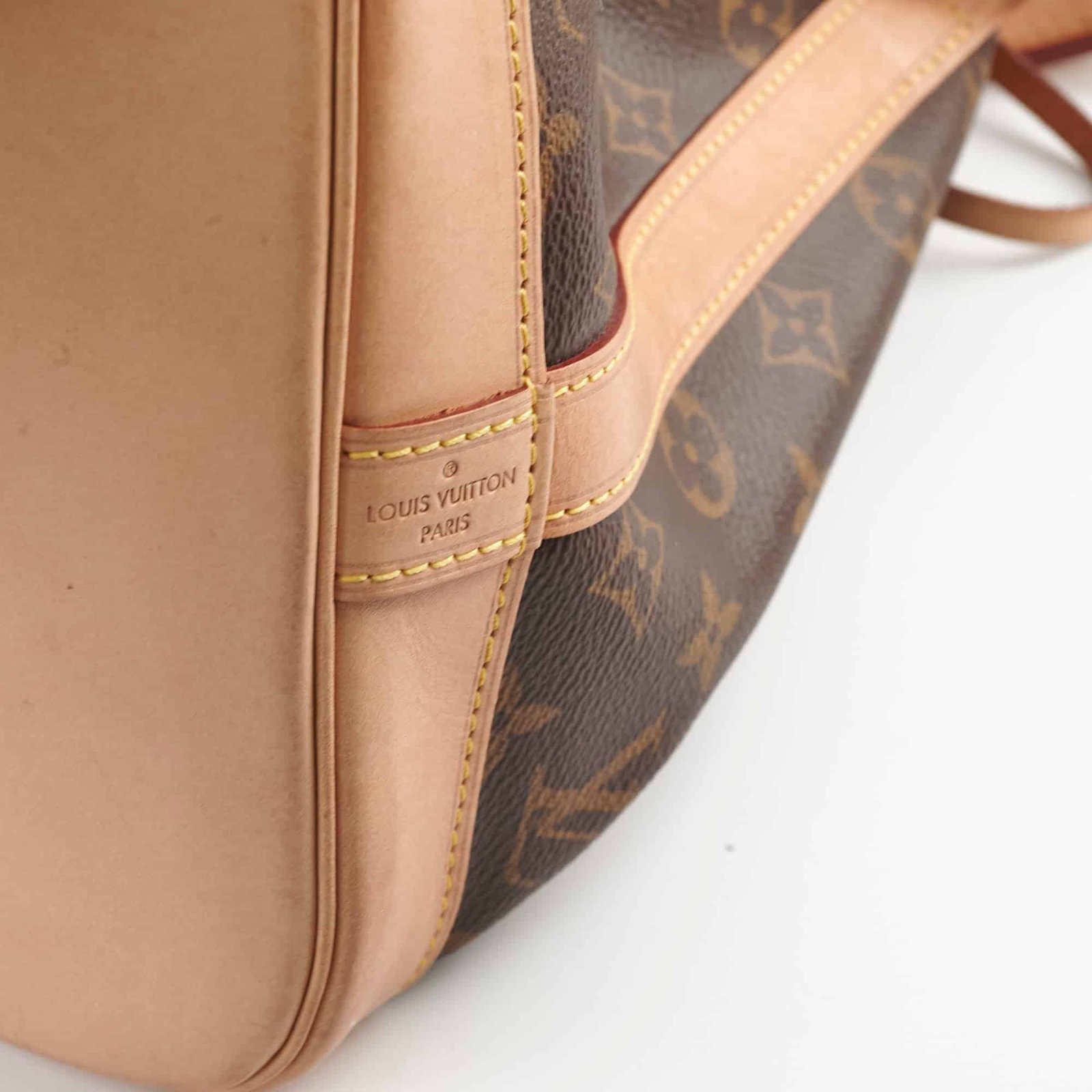 Louis Vuitton Petite Neo Noe Monogram | AlmaBagz - Image 12
