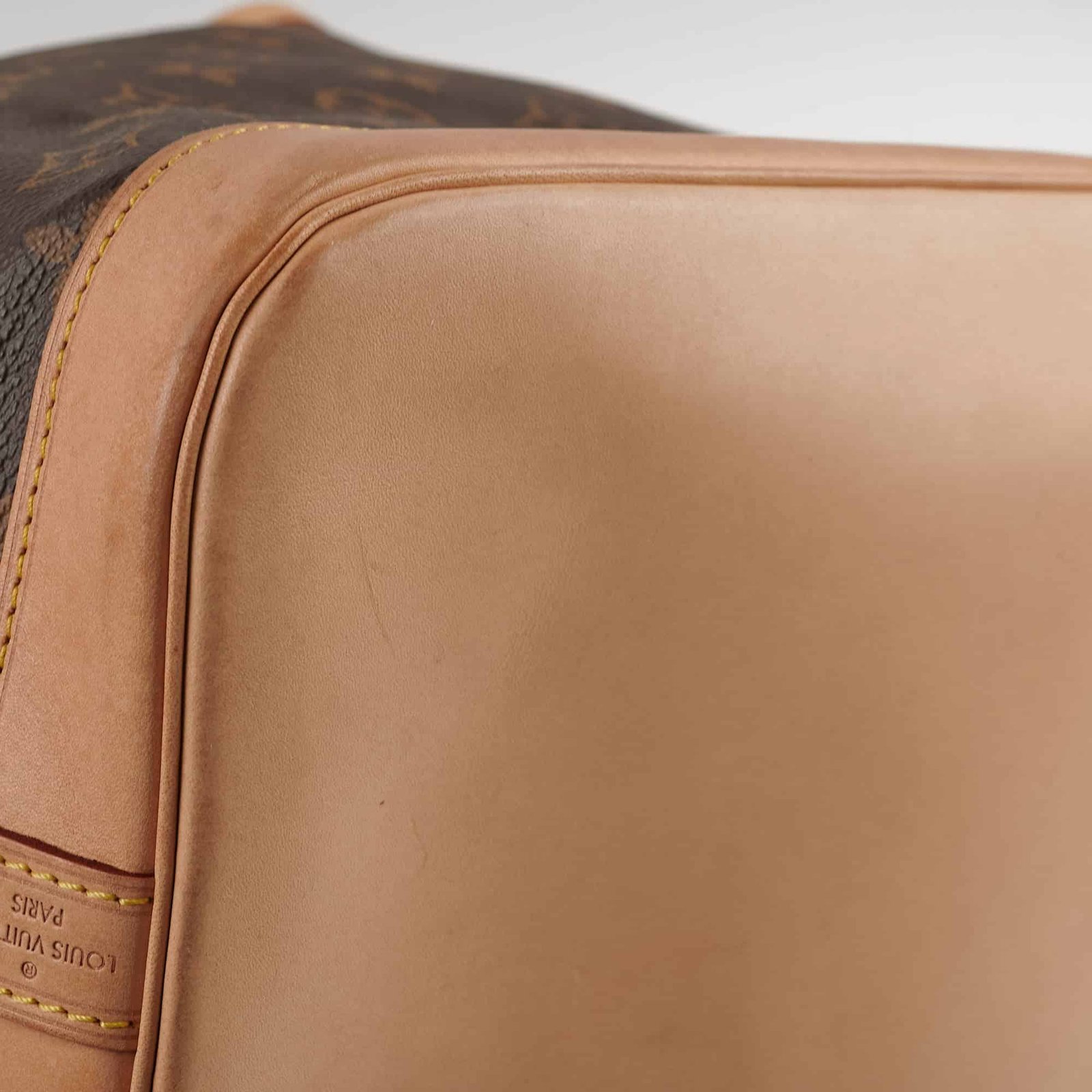 Louis Vuitton Petite Neo Noe Monogram | AlmaBagz - Image 10