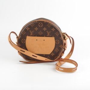 Louis Vuitton Boite Chapeau Souple MM Monogram Crossbody | AlmaBagz
