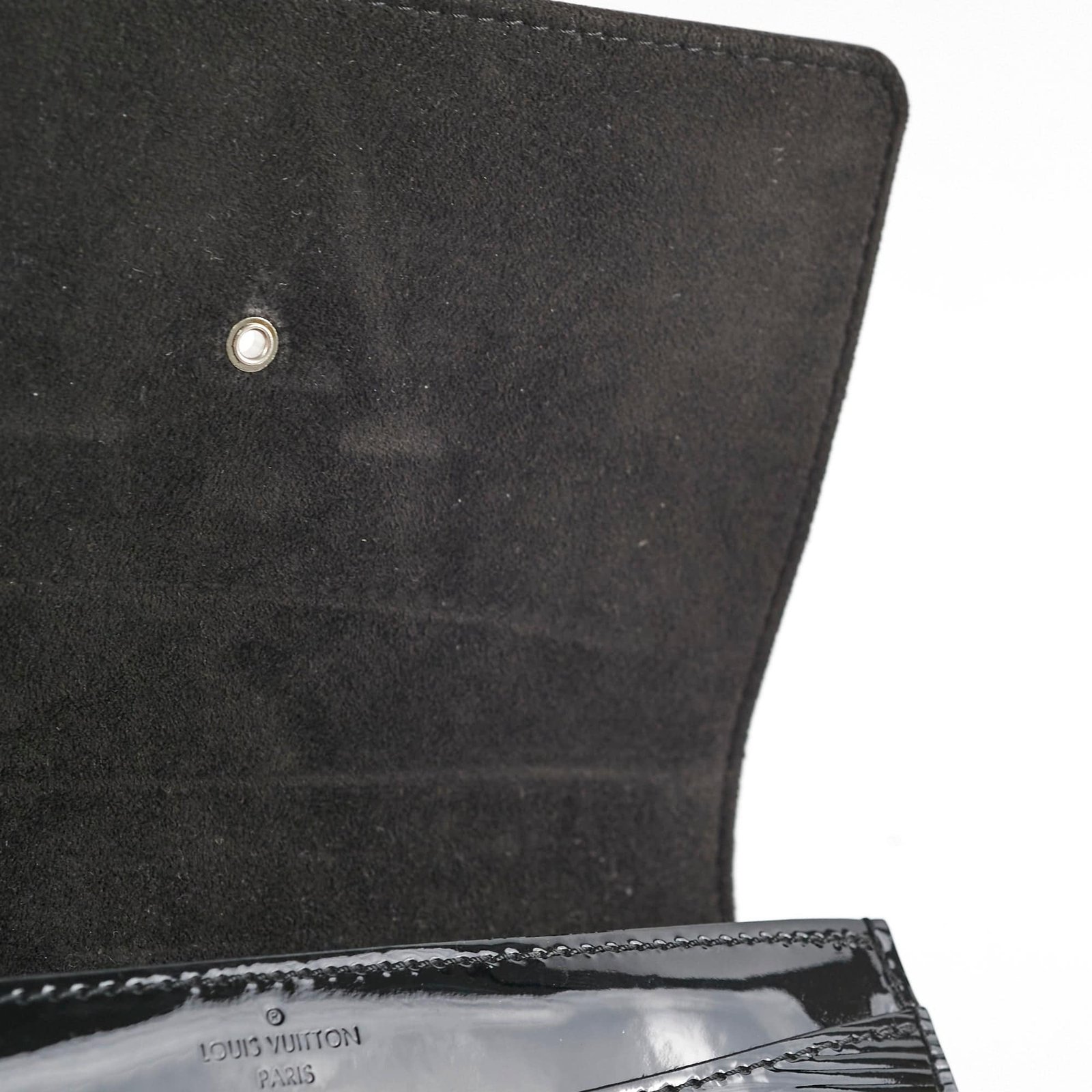 Louis Vuitton Electric Epi Leather Crossbody Bag Black | AlmaBagz - Image 5