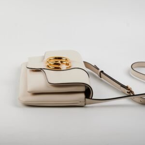 Gucci Arli Leather Cream Crossbody Bag | AlmaBagz