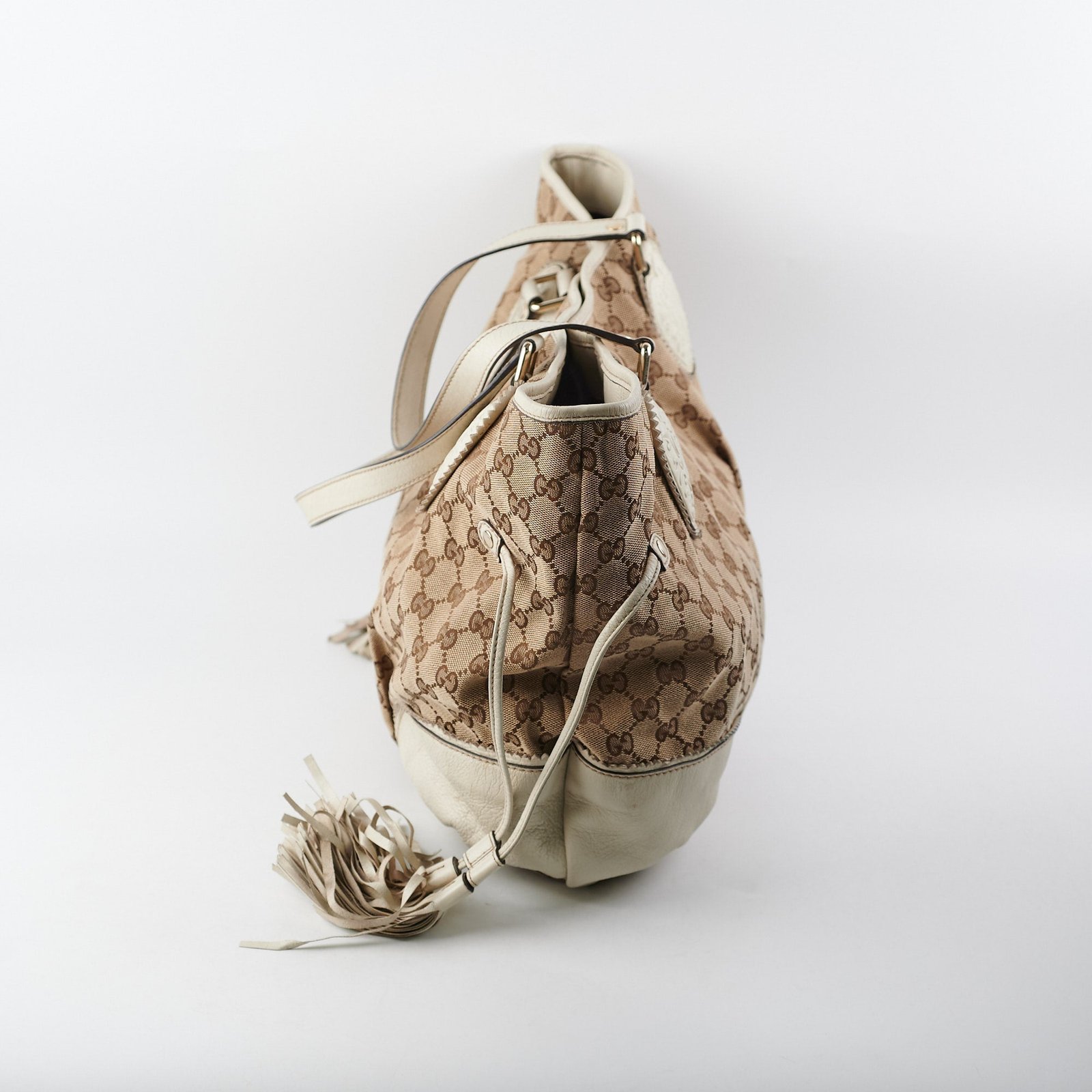 Gucci Tribecca GG Shoulder Bag | AlmaBagz