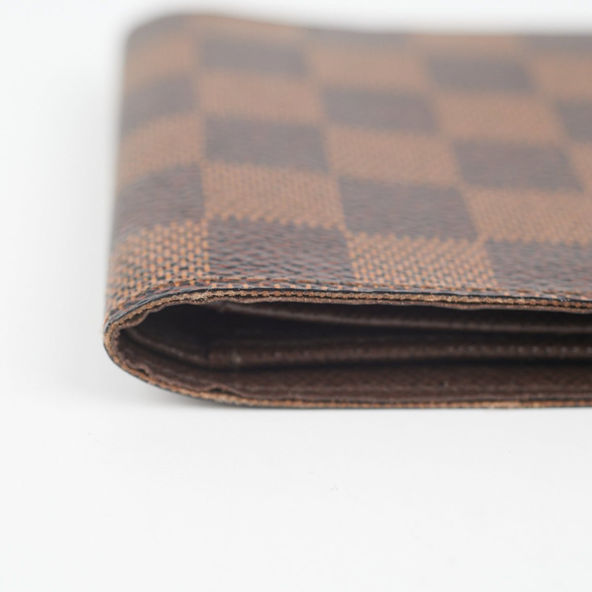 Louis Vuitton Slim Wallet Damier Ebene | AlmaBagz - Image 4