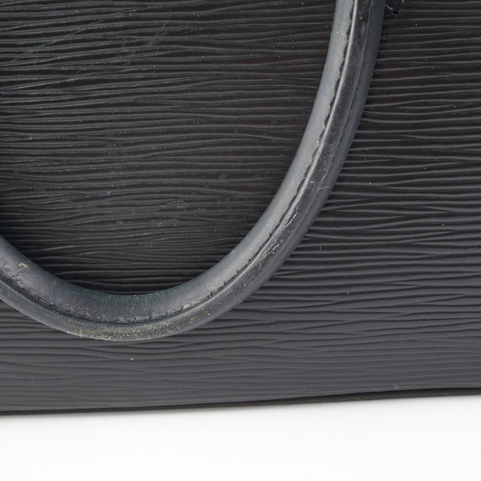 Louis Vuitton Sablons Bag Back | AlmaBagz - Image 14