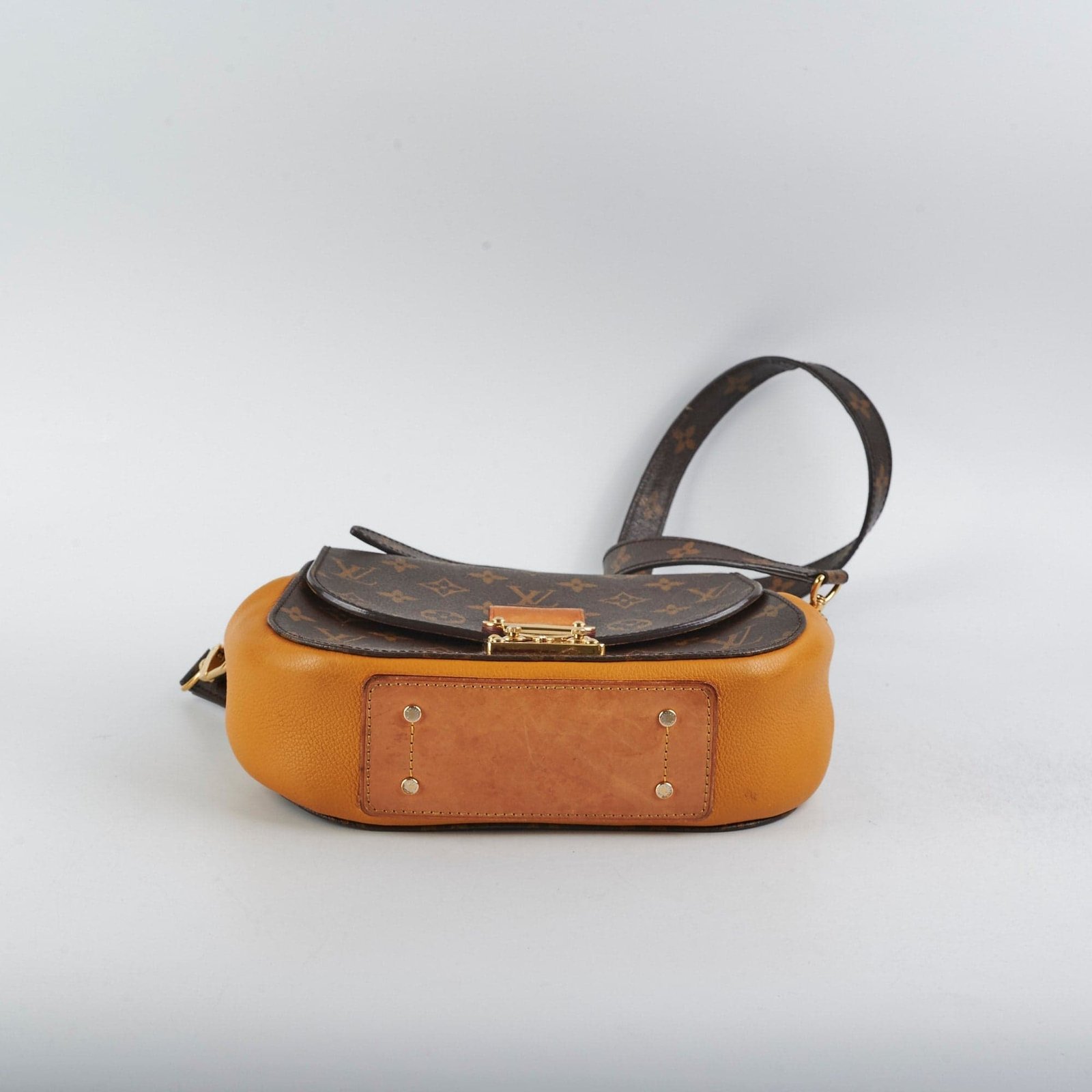 Louis Vuitton Eden Monogram Shoulder Bag | AlmaBagz - Image 3