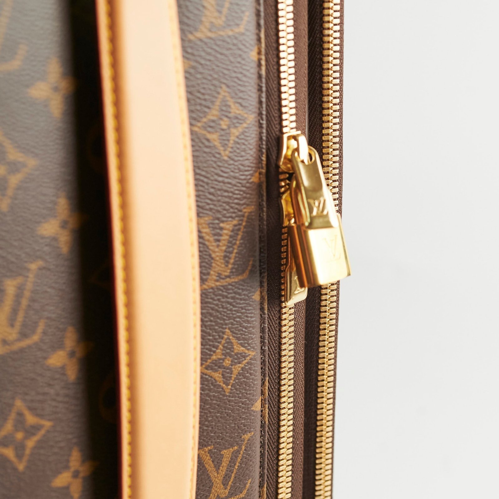Louis Vuitton Pegase 50 Cabin Luggage Monogram | AlmaBagz - Image 19