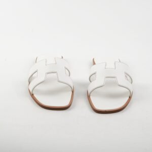 Hermes Oran Sandals White Size 39 | AlmaBagz