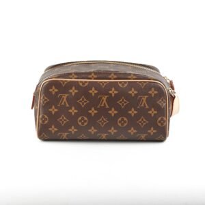 Louis Vuitton Dopp Kitt Toiletry Pouch Monogram | AlmaBagz