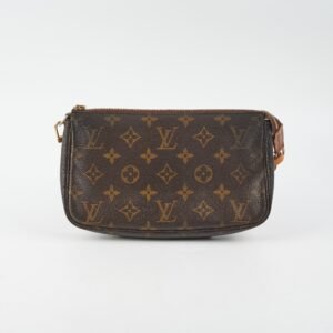 ITEM 16 - Louis Vuitton Pochette Accessoir Monogram | AlmaBagz