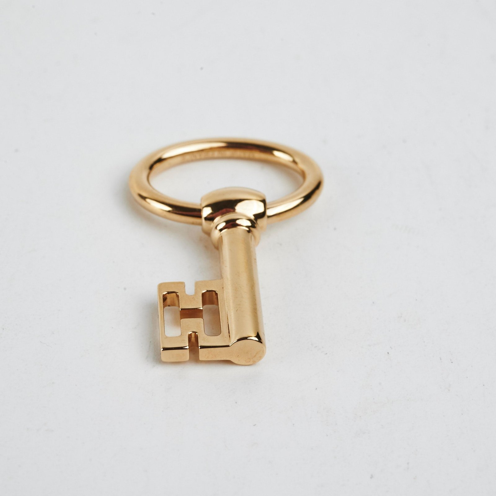 Hermes Key Scarf Ring Gold | AlmaBagz