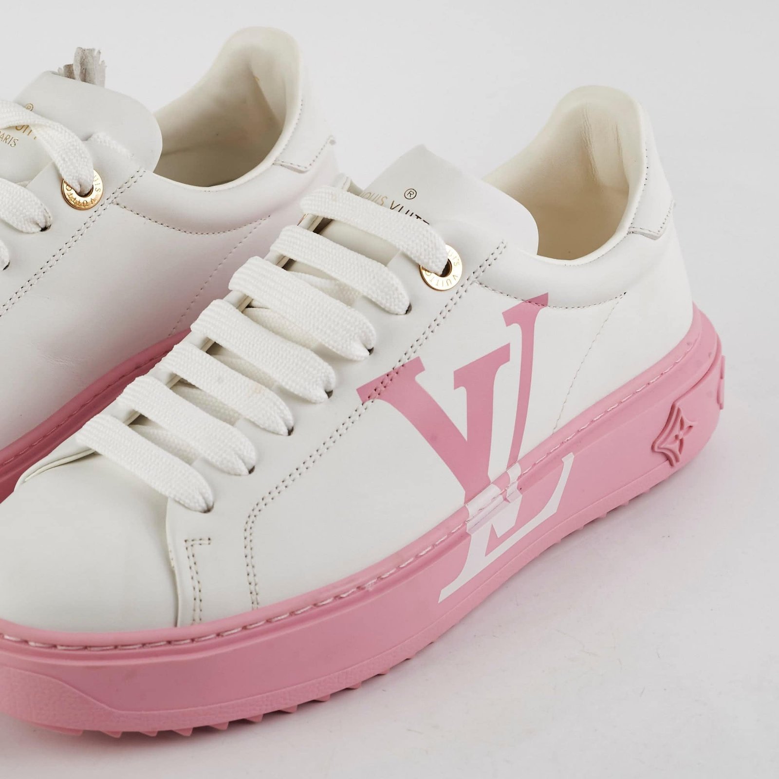 Louis Vuitton Pink Monogram Sneakers Size 36.5 | AlmaBagz - Image 9