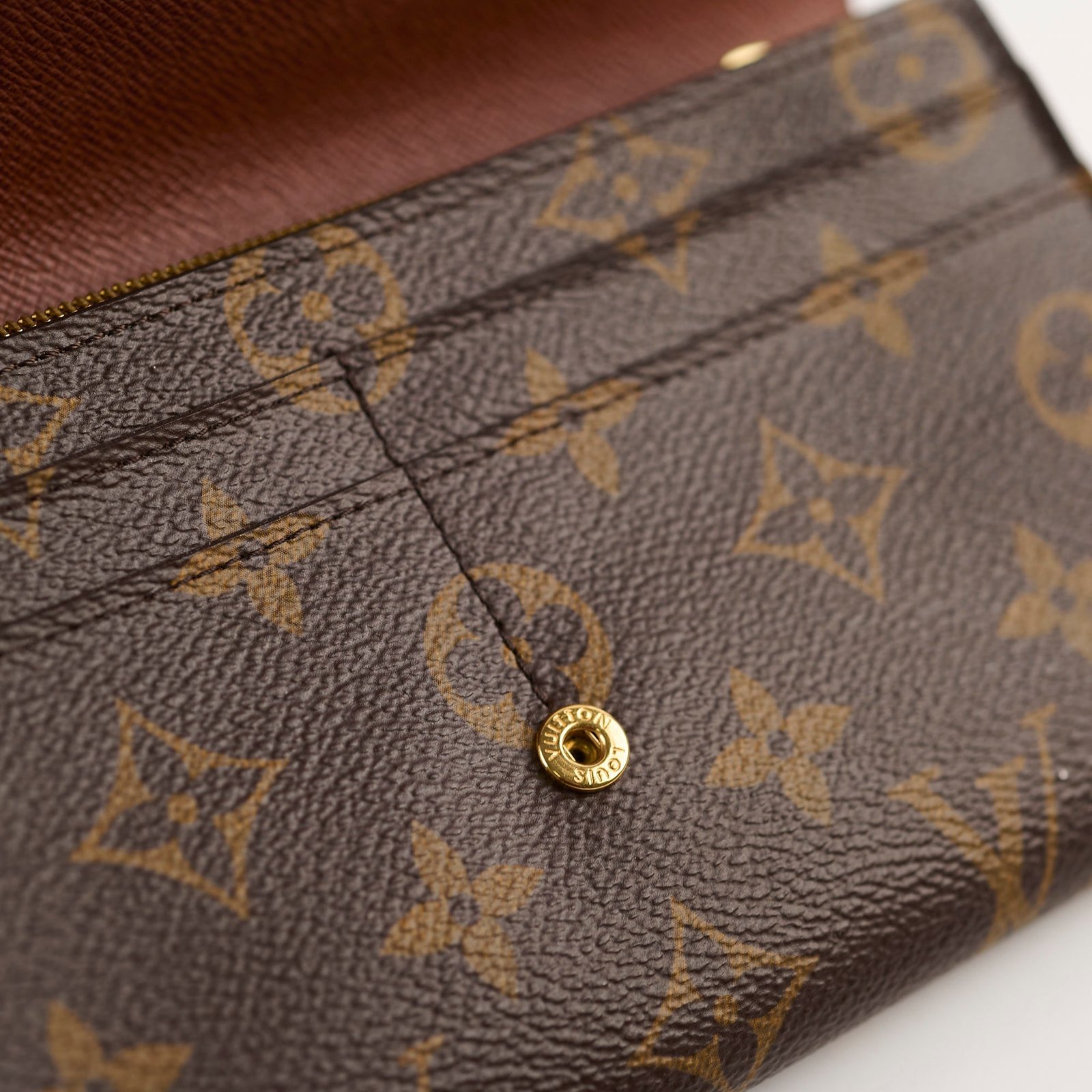 Louis Vuitton Sarah Long Wallet Monogram | AlmaBagz - Image 7