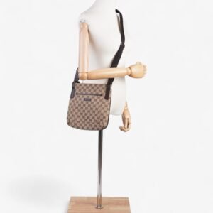 Gucci Messenger Bag Supreme / Brown Canvas | AlmaBagz