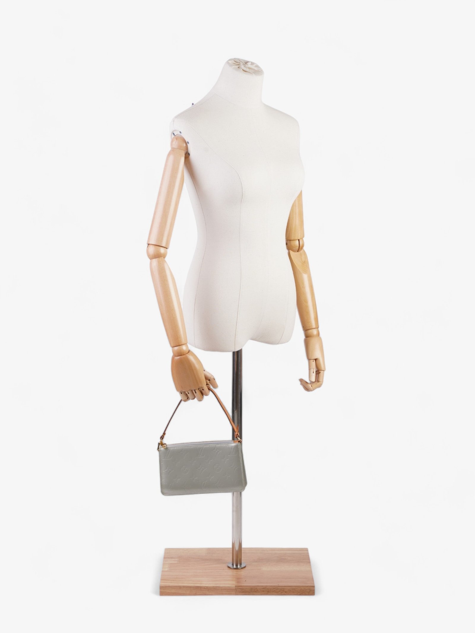 Louis Vuitton Pochette Mini Monogram Vernis / Silver Patent Leather | AlmaBagz