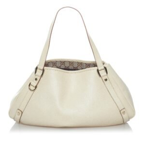 Gucci Pelham Leather Shoulder Bag | AlmaBagz