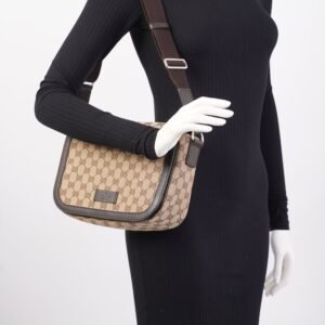 Gucci GG Messenger bag Supreme / Brown Canvas Large | AlmaBagz