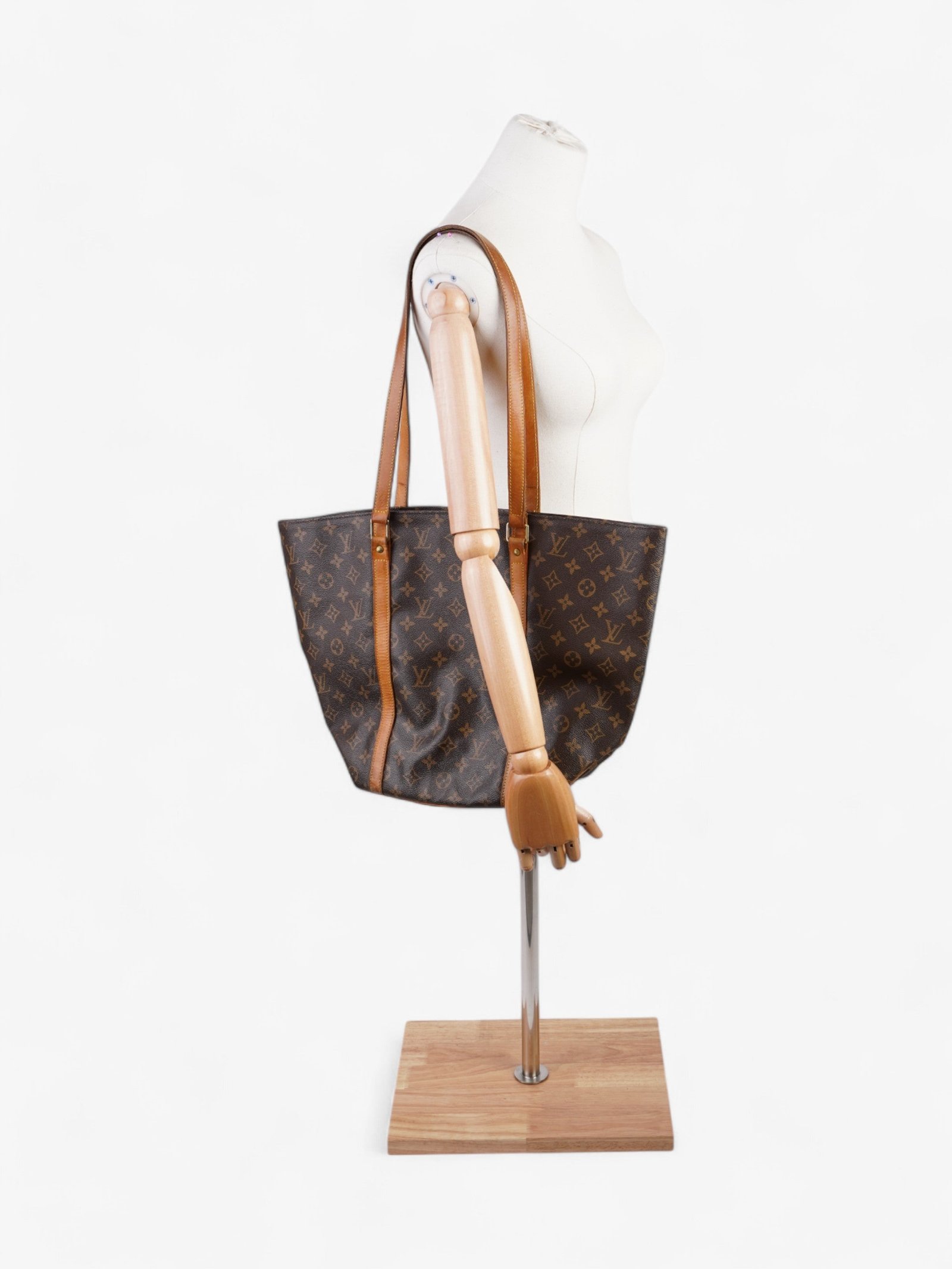 Louis Vuitton Sac Shopping Bag Monogram Coated Canvas | AlmaBagz