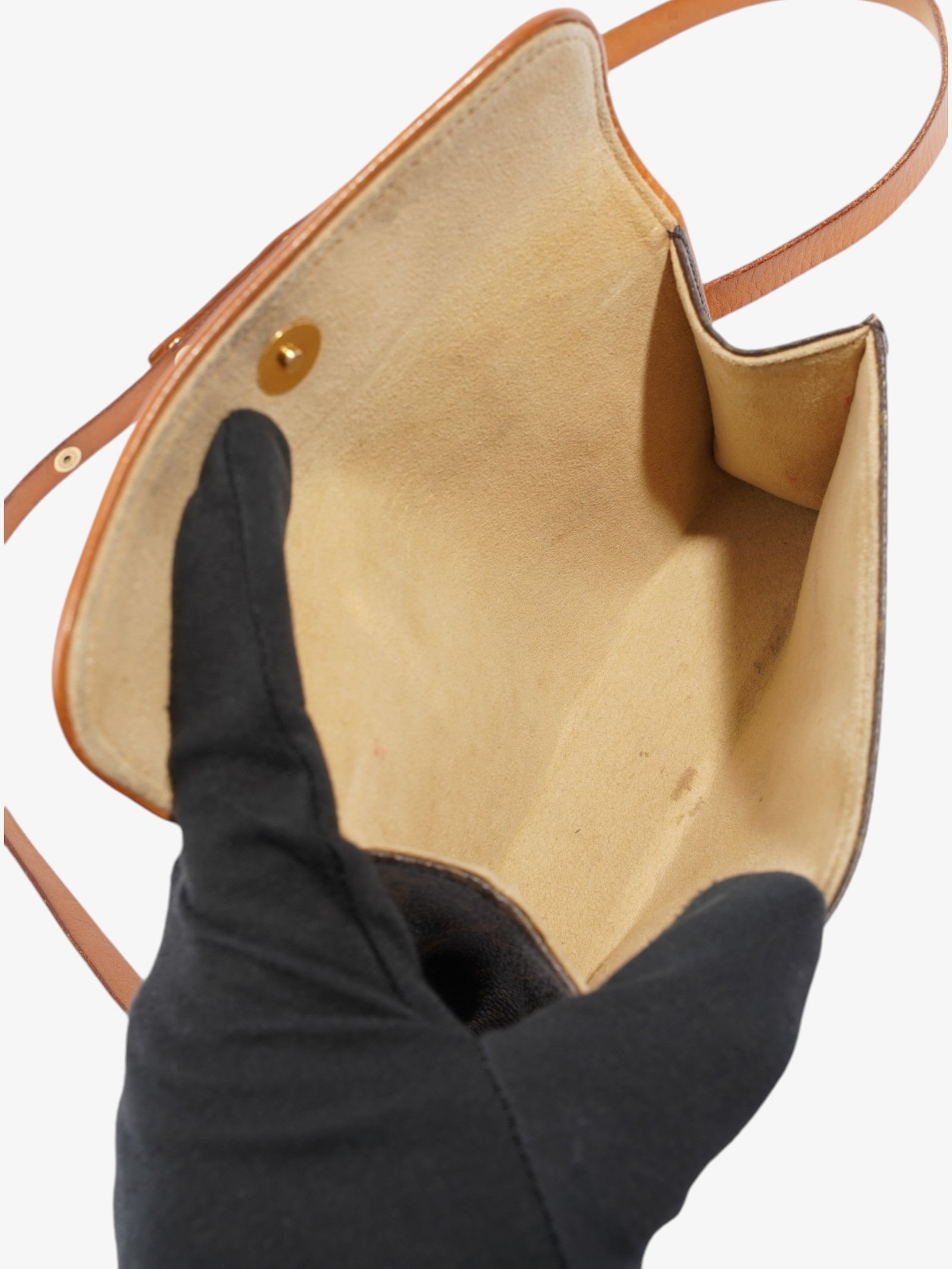 Louis Vuitton Pochette Florentine Monogram Coated Canvas | AlmaBagz - Image 6