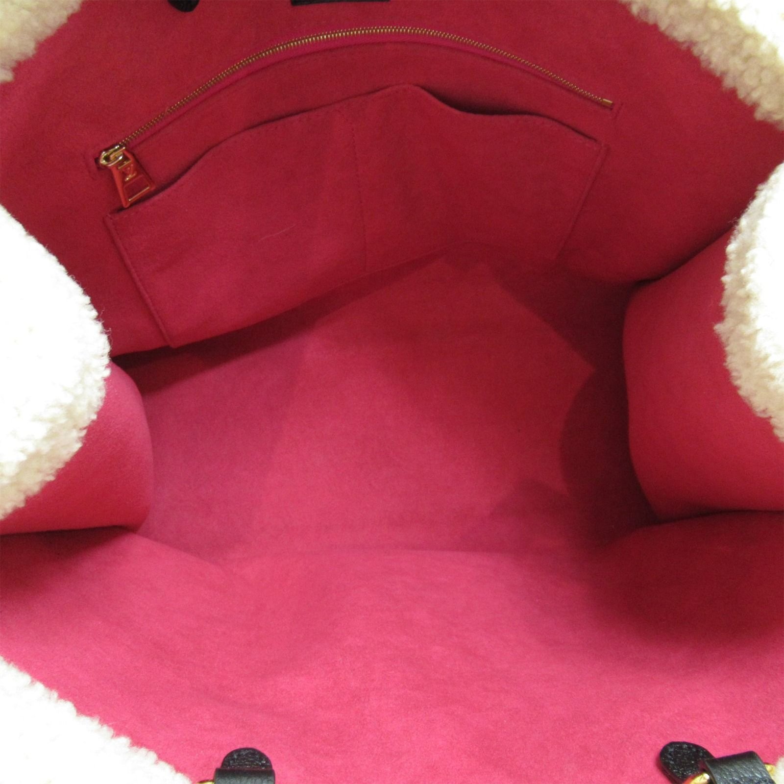 Louis Vuitton Shearling Monogram OnTheGo GM Satchel | AlmaBagz - Image 4