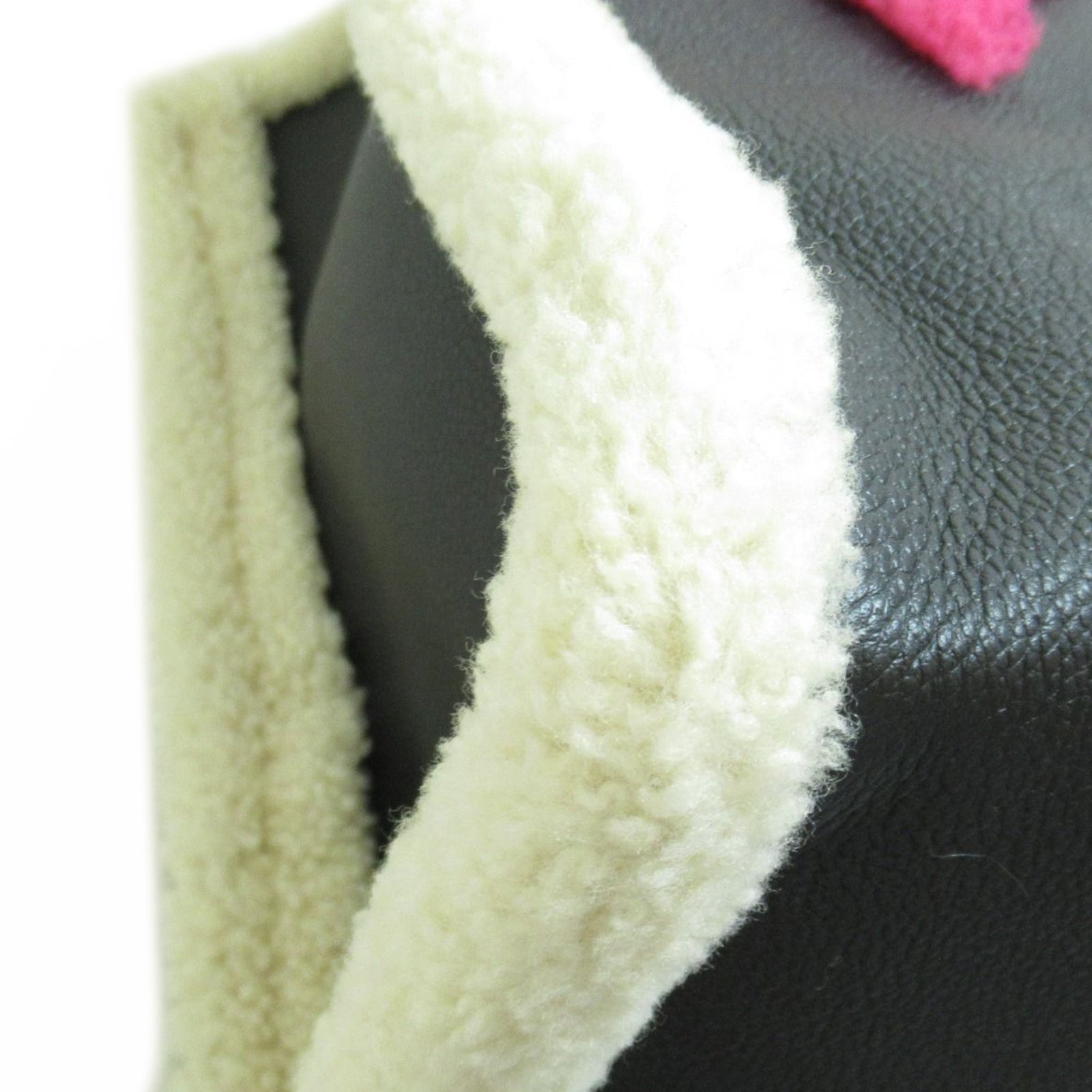 Louis Vuitton Shearling Monogram OnTheGo GM Satchel | AlmaBagz - Image 8