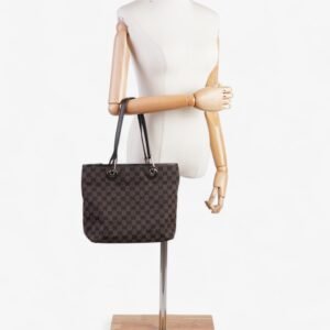 Gucci GG Tote Bag GG Supreme / Dark Brown Canvas | AlmaBagz