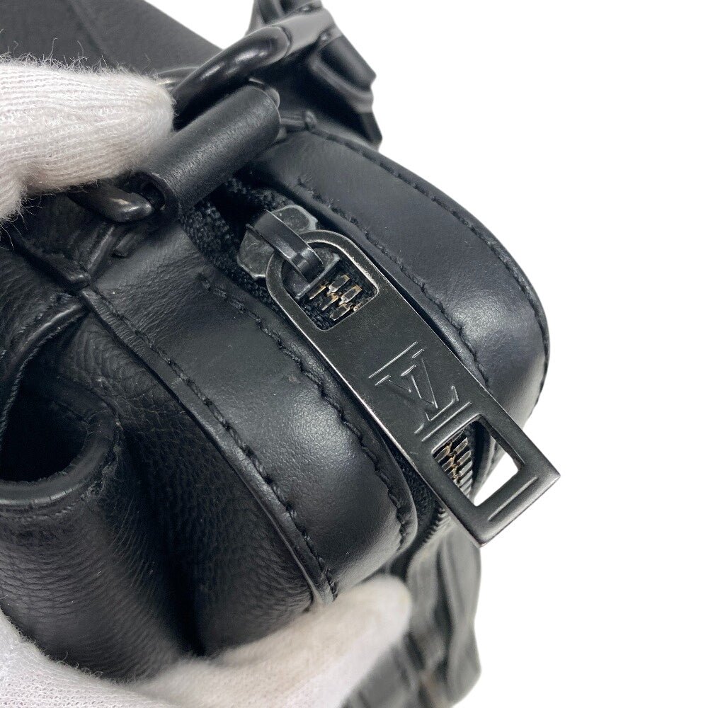 LOUIS VUITTON Sling bag M22482 leather Noir Aerogram fastline messenger mens(Unisex) Used | AlmaBagz - Image 4