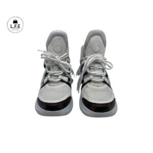 Louis Vuitton - Archlight Trainer T.39.5 | AlmaBagz