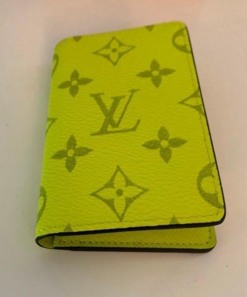 Louis Vuitton Pocket Organiser Taiga Monogram Jaune | AlmaBagz - Image 3