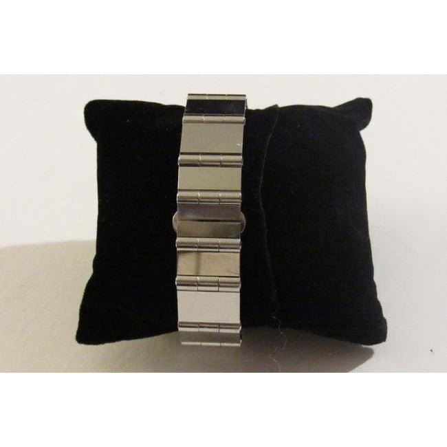 Gucci 600 L Series Stainless Steel Square Black Watch | AlmaBagz - Image 7