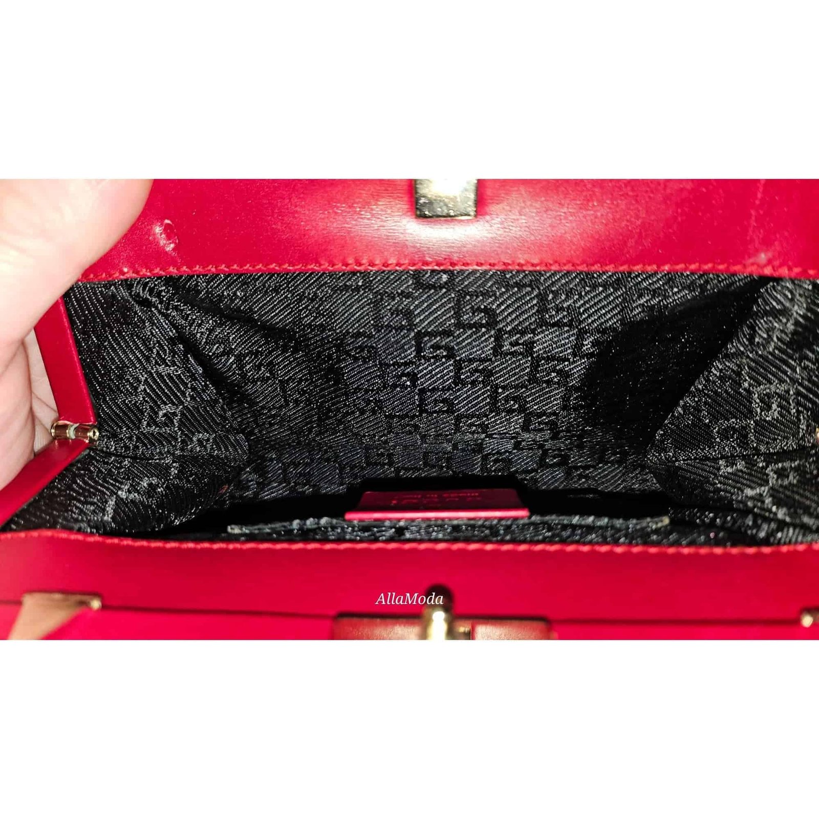 Gucci Tom Ford era red silk & silver two-way evening bag | AlmaBagz