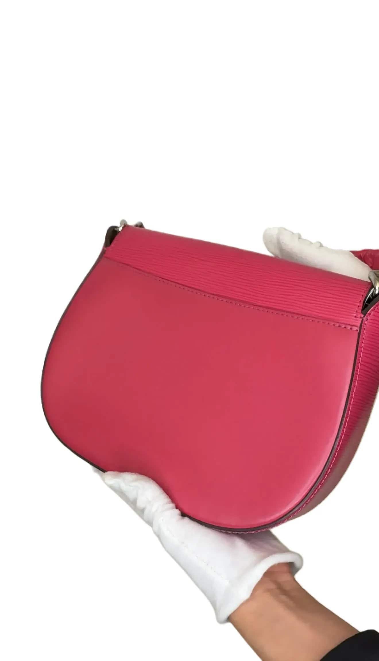 Louis Vuitton Pivoine Epi Leather Luna Bag Louis Vuitton B3-19 | AlmaBagz - Image 58