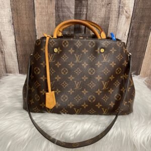 Handbag Luxury Designer By Louis Vuitton Size: Medium | AlmaBagz