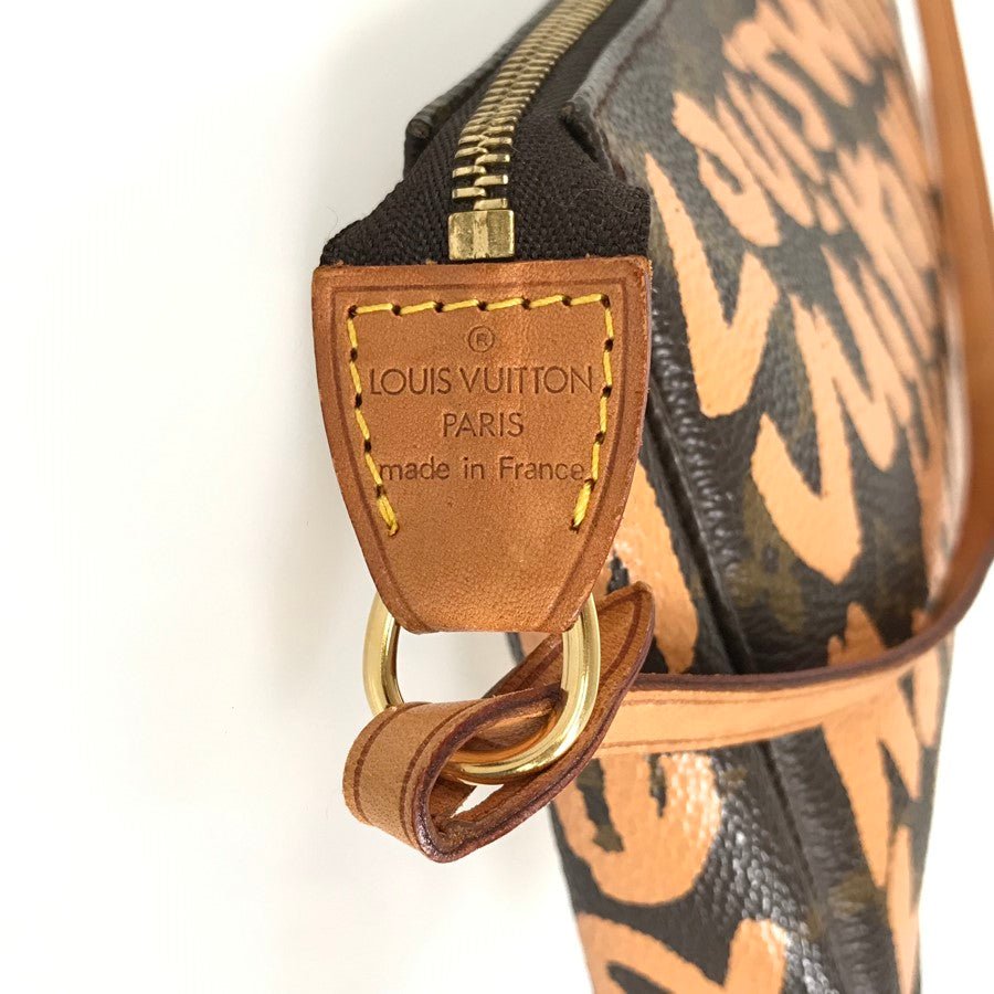 LOUIS VUITTON Pouch | AlmaBagz - Image 15