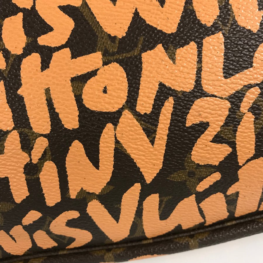 LOUIS VUITTON Pouch | AlmaBagz - Image 5