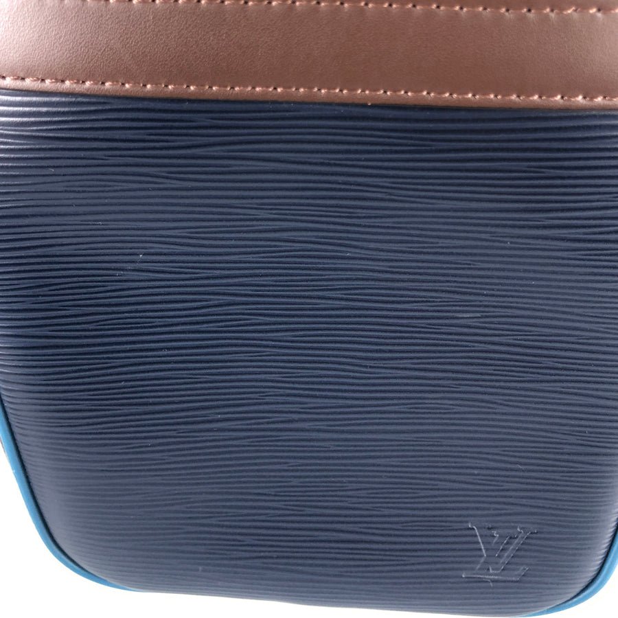 LOUIS VUITTON Shoulder Bag | AlmaBagz - Image 5