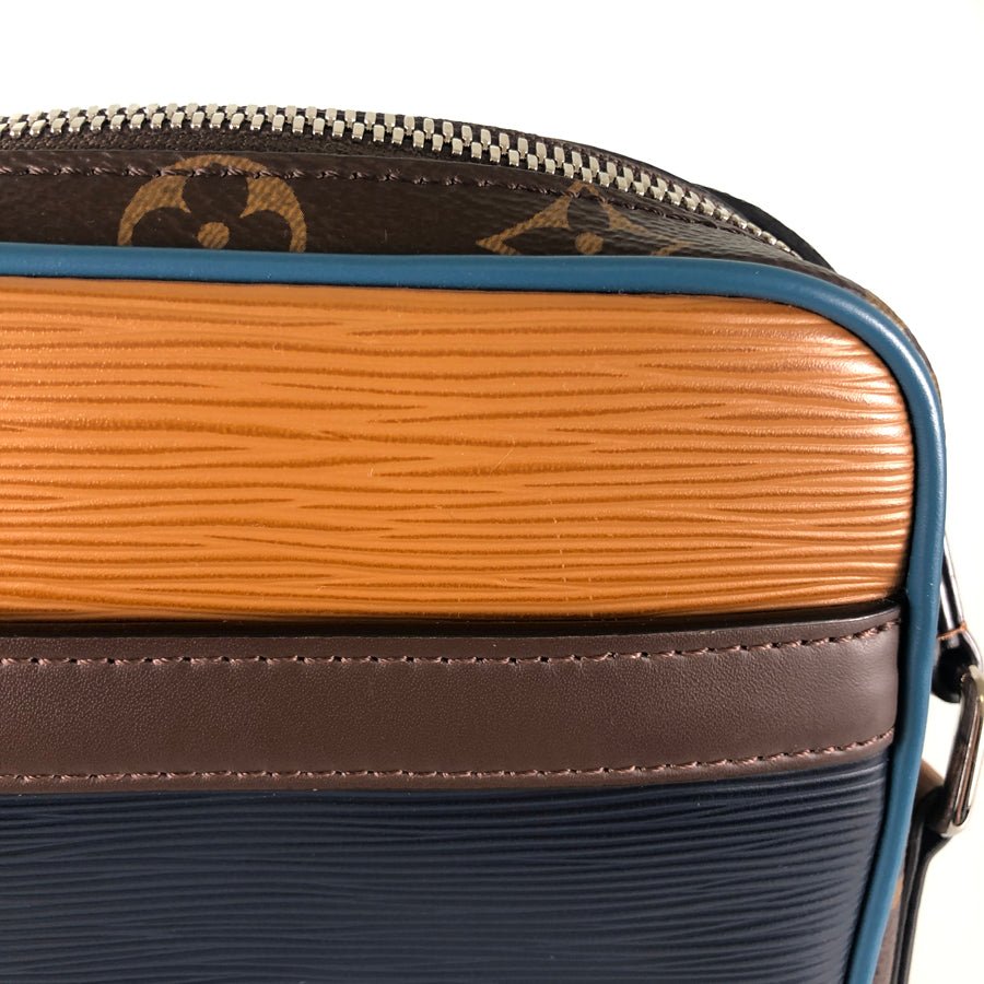 LOUIS VUITTON Shoulder Bag | AlmaBagz - Image 6