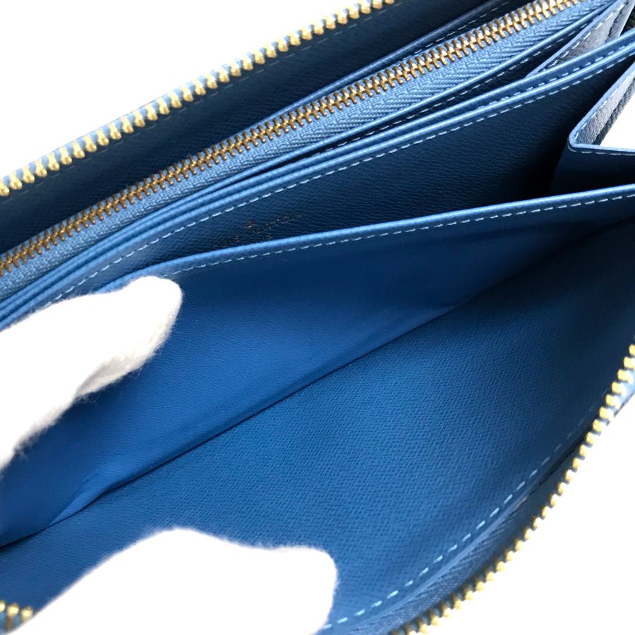 LOUIS VUITTON purse Zip Around | AlmaBagz - Image 13