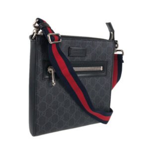 GUCCI GG Supreme small messenger 523599 Shoulder bag | AlmaBagz