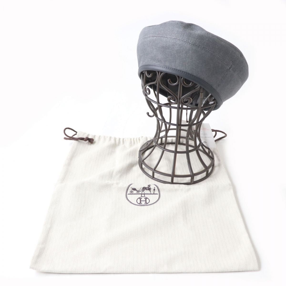 HERMES beret Outer: 100% cotton, Leather: Cowhide, Lining: 65% rayon, Lining: 35% silk gray Women 57 Used | AlmaBagz