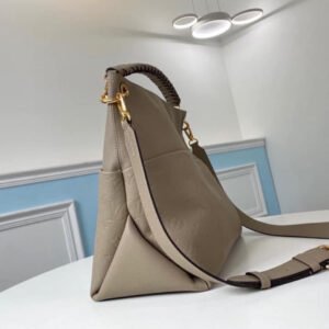 Louis Vuitton Maida Hobo Bag | AlmaBagz