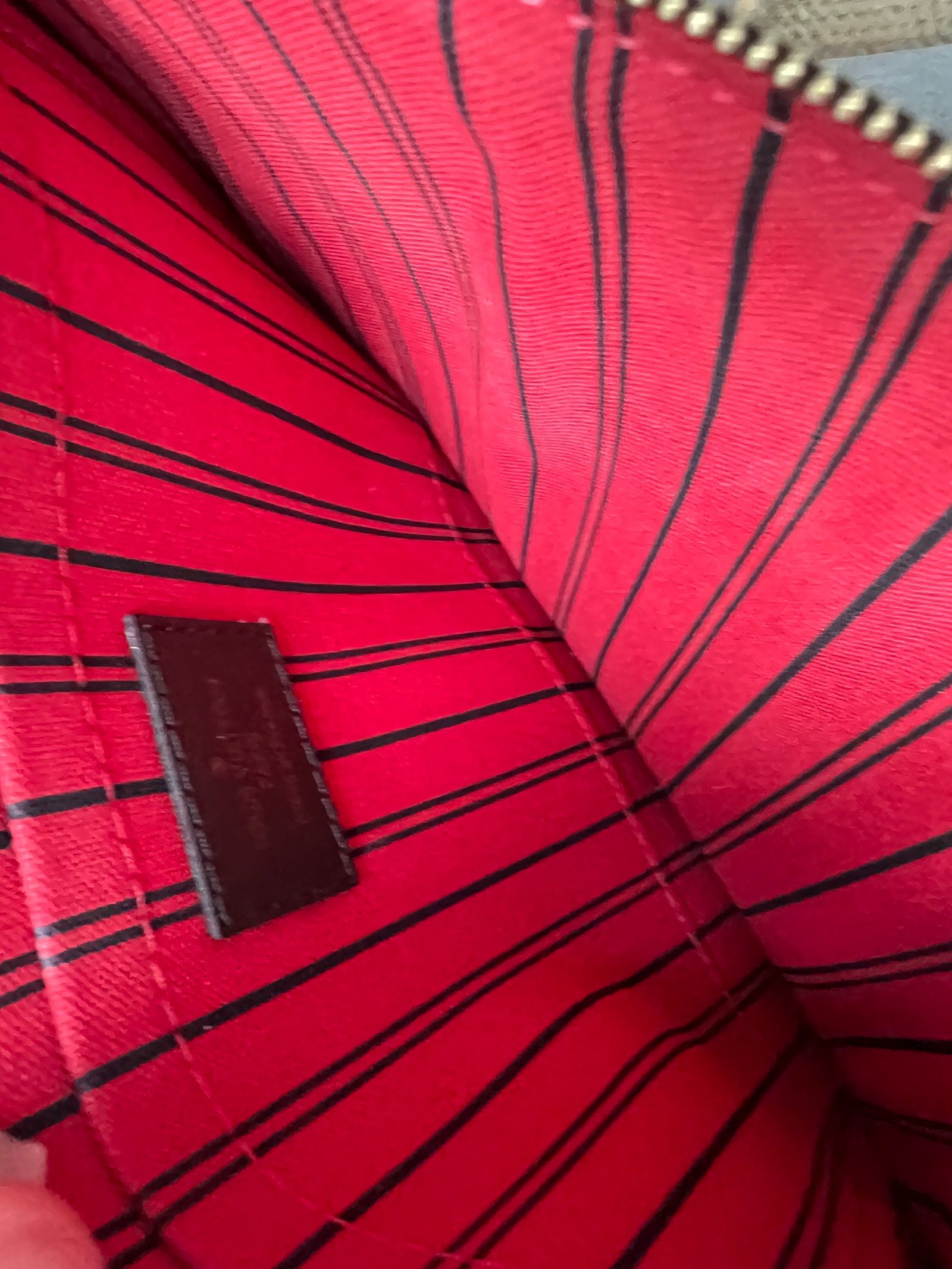 Louis Vuitton Pouch (from Neverfull) in Damier Ebene | AlmaBagz - Image 14