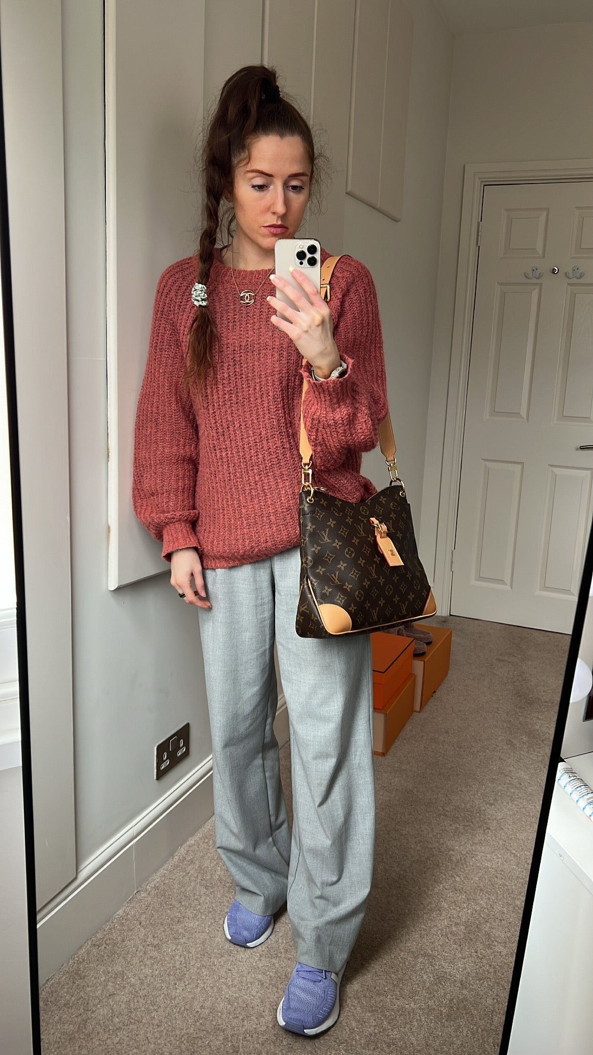 Louis Vuitton Odeon Monogram (RRP £1650) | AlmaBagz