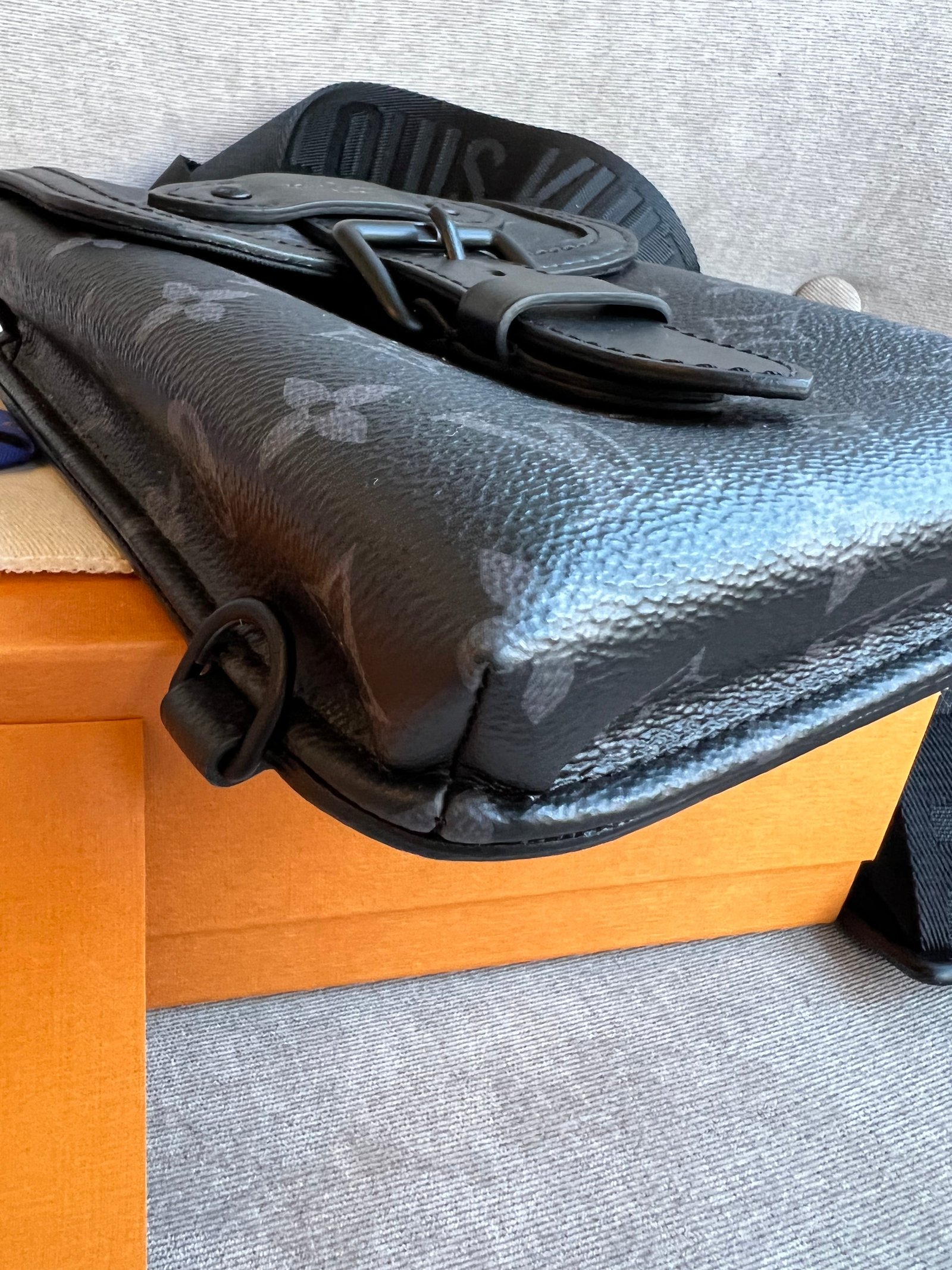 Louis Vuitton Saumur Sling Bag Monogram Eclipse (RRP £1510) | AlmaBagz - Image 18