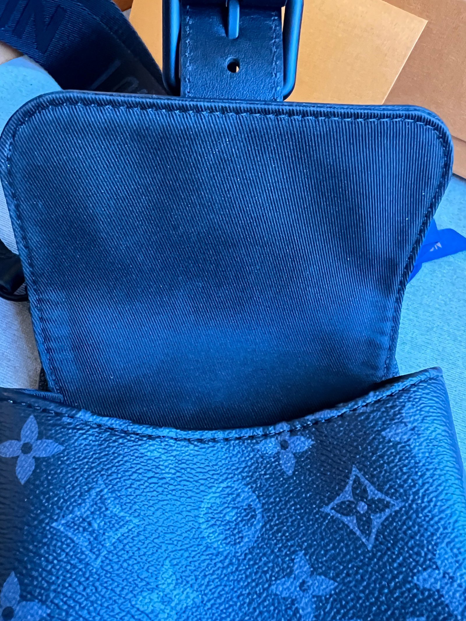 Louis Vuitton Saumur Sling Bag Monogram Eclipse (RRP £1510) | AlmaBagz - Image 25