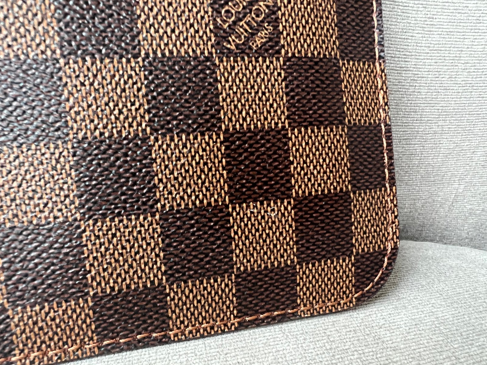 Louis Vuitton Pouch (from Neverfull) in Damier Ebene | AlmaBagz - Image 9