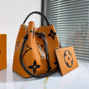 Louis Vuitton Crafty NeoNoe MM Bag | AlmaBagz
