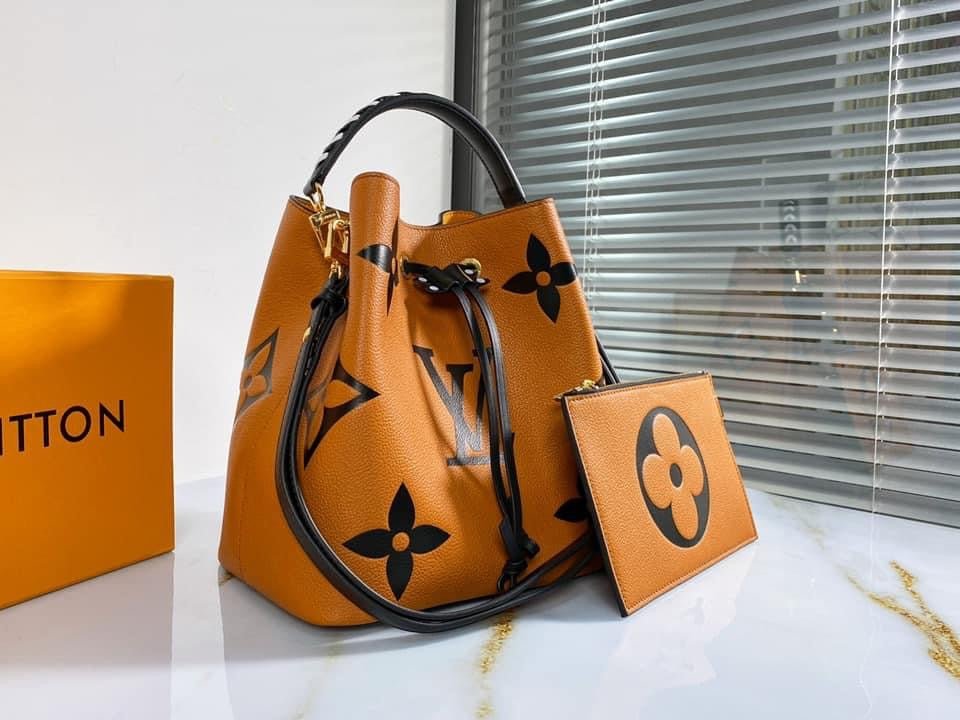 Louis Vuitton Crafty NeoNoe MM Bag | AlmaBagz